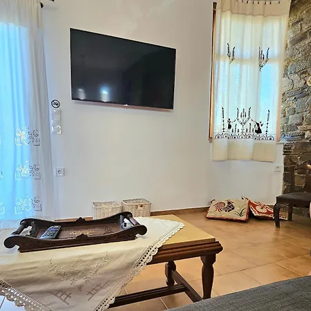 Mikri Vrisi Villa