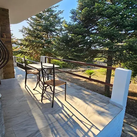 Mikri Vrisi Villa Perivolia (Evia)