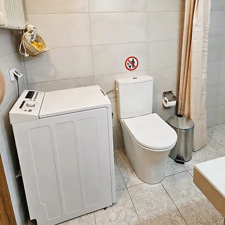Mikri Vrisi * Perivolia (Evia)