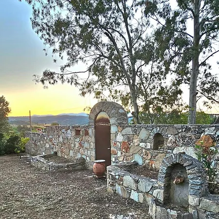 Mikri Vrisi Villa